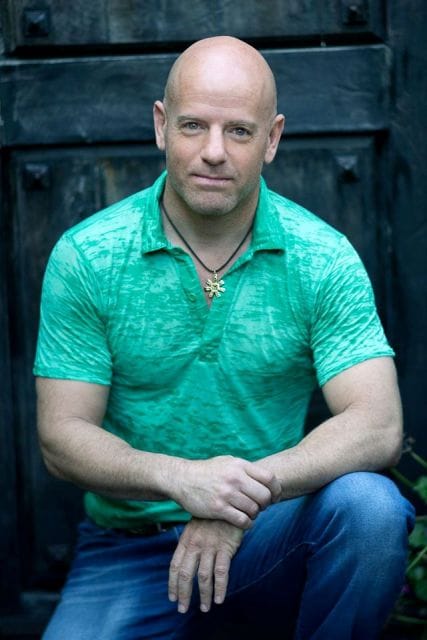 Гал Сасон: Най-добрата формула за щастлив живот е да приемеш!